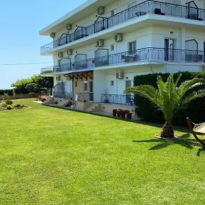 https://maritsas-rooms.hotelschalkidiki.net