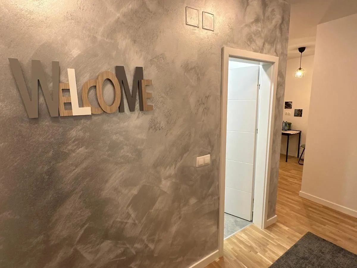 Art Apartment Bucureşti
